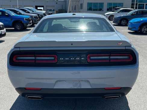 Used 2022 Dodge Challenger GT image 4