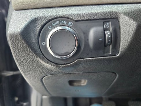 Used 2011 Chevrolet Cruze LS w/ Connectivity Package image 17