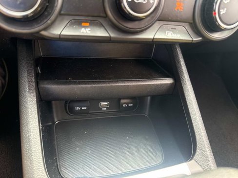 Used 2023 Kia Forte LXS w/ LXS Technology Package image 23