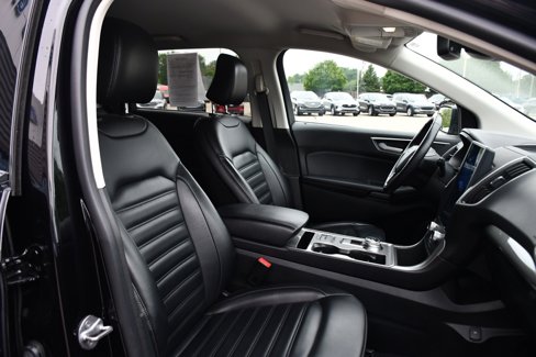 Used 2023 Ford Edge SEL w/ Convenience Package image 15