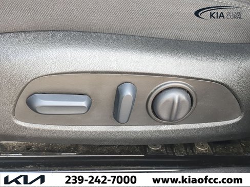 Used 2023 Chevrolet Malibu LT image 17