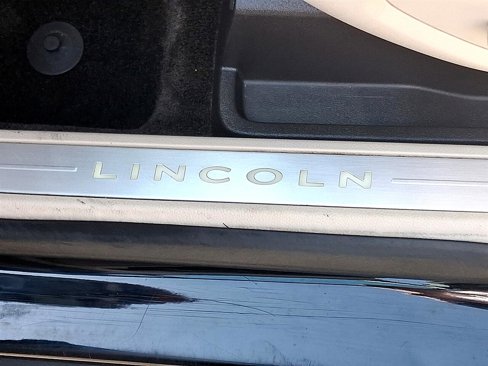 Used 2019 Lincoln MKC Reserve w/ MKC Climate Package image 18