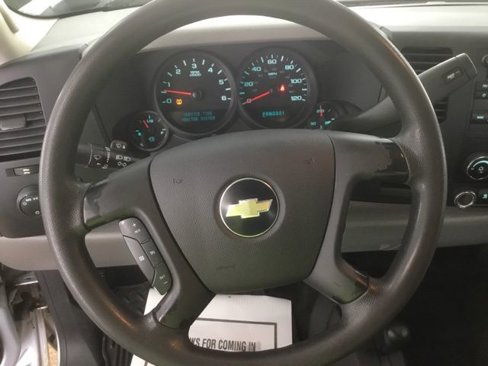 Used 2010 Chevrolet Silverado 1500 LS image 25