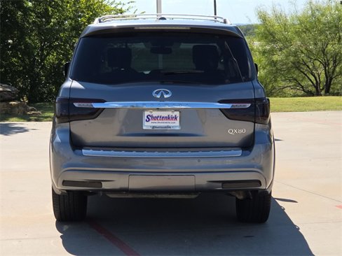 Used 2019 INFINITI QX80 Luxe w/ 22" Wheel Package image 7