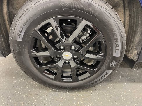 Used 2022 Chevrolet Equinox LT w/ LPO, Floor Liner Package image 19
