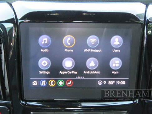 Used 2022 Chevrolet Traverse LT image 23