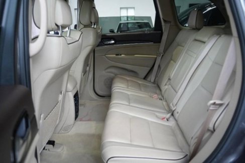 Used 2019 Jeep Grand Cherokee Overland image 19