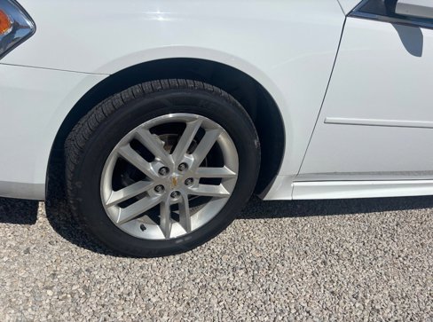 Used 2013 Chevrolet Impala LTZ image 15