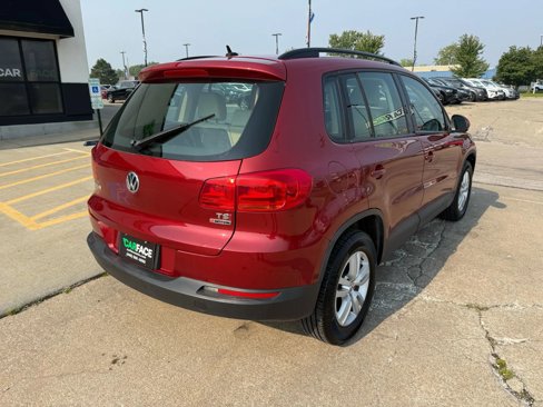 Used 2016 Volkswagen Tiguan S image 15