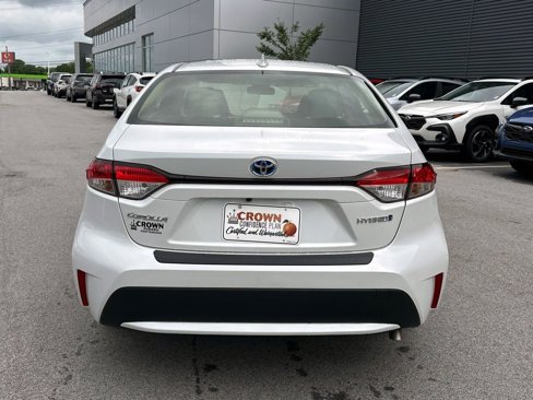 Used 2022 Toyota Corolla LE image 6