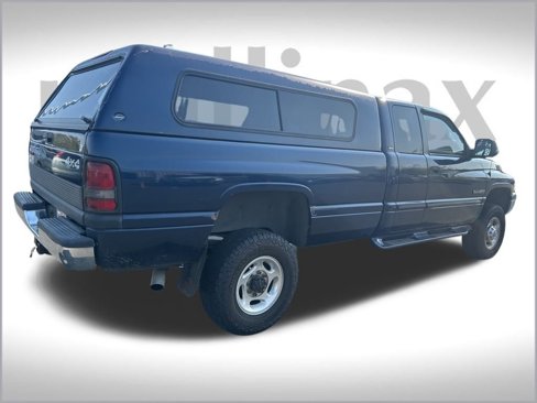 Used 2001 Dodge Ram 2500 Truck SLT image 3