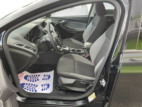 Used 2014 Ford Focus SE image 9