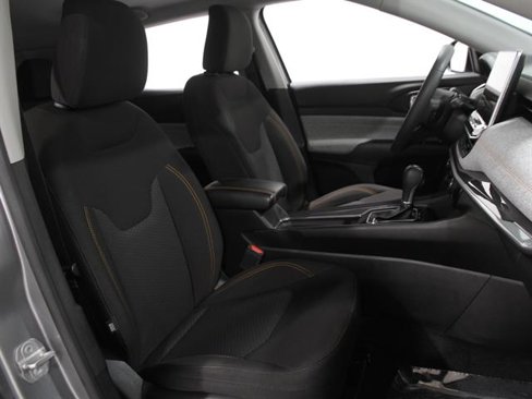 Used 2022 Jeep Compass Sport image 17