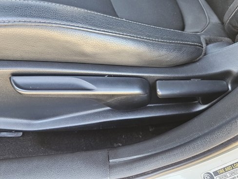 Used 2020 Honda Civic Sport image 11
