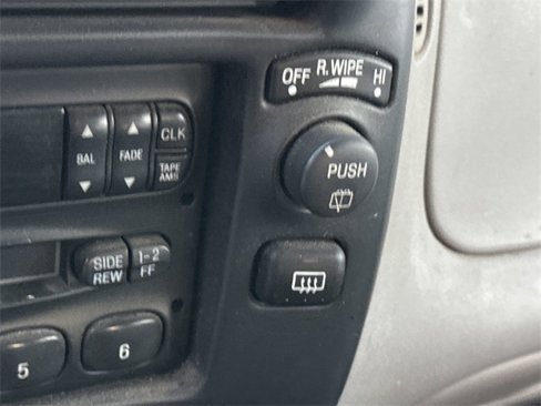 Used 2000 Ford Explorer XL image 12