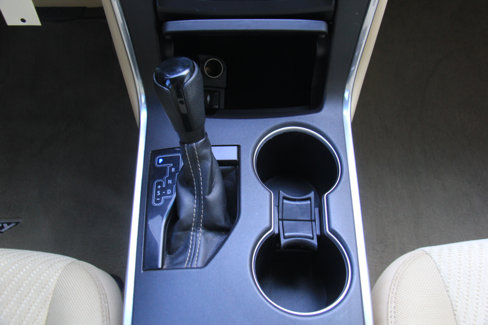 Used 2015 Toyota Camry LE image 15