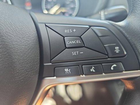New 2025 Nissan Sentra SV image 9