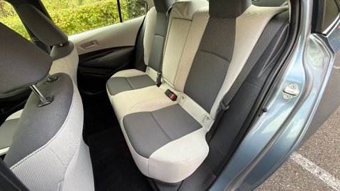 Used 2023 Toyota Corolla LE image 29