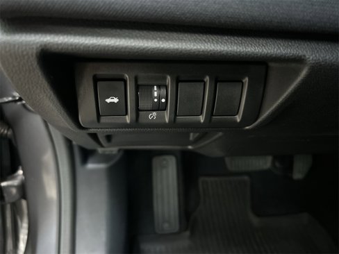 Certified 2022 Subaru Legacy Premium image 17