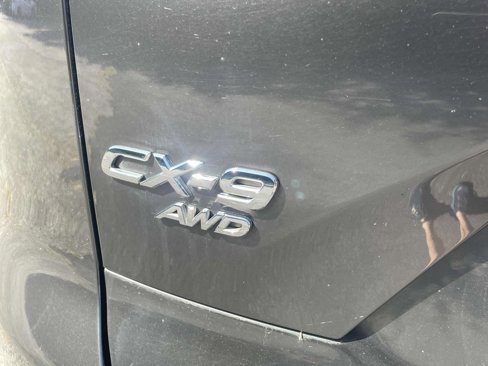 Used 2019 MAZDA CX-9 Touring image 4