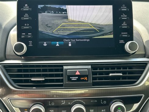 Used 2020 Honda Accord Sport image 30