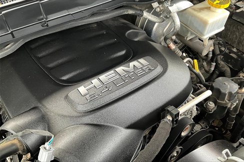 Used 2020 RAM 2500 Tradesman w/ Chrome Appearance Group image 32