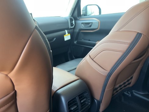 New 2025 Ford Bronco Sport Outer Banks w/ Outer Banks Tech Package+ image 38