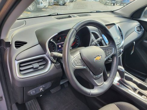 Certified 2019 Chevrolet Equinox LT w/ Sun & Navigation Package image 24