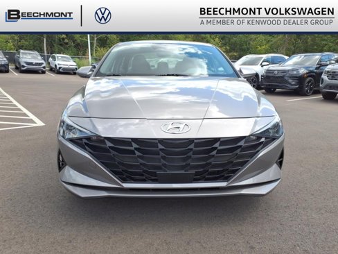 Used 2023 Hyundai Elantra SEL w/ Convenience Package image 2