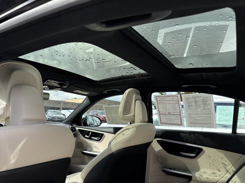 Used 2025 Mercedes-Benz C 300 4MATIC Sedan image 21