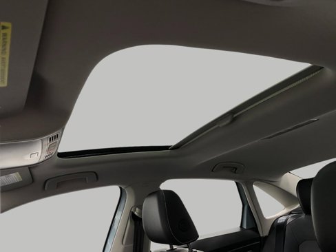 New 2025 Volkswagen Jetta SE image 28