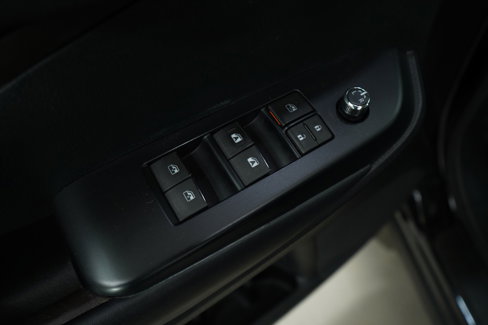 Used 2019 Toyota Highlander XLE image 23