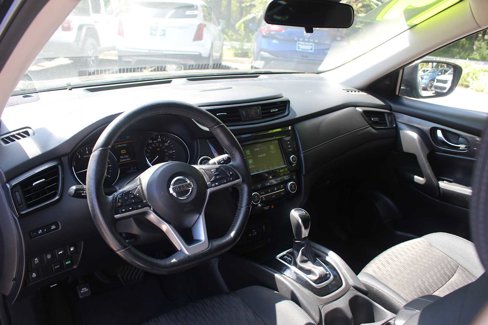 Used 2019 Nissan Rogue SV w/ Premium Package image 21