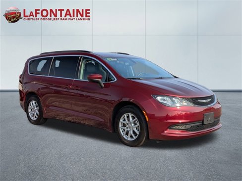 Certified 2021 Chrysler Voyager Lxi image 7