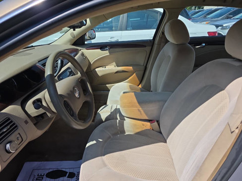 Used 2006 Buick Lucerne CX image 8