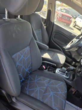 Used 2013 Ford Fiesta SE image 7
