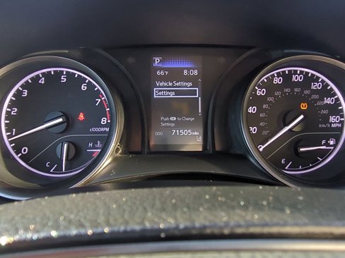 Used 2021 Toyota Camry SE image 21