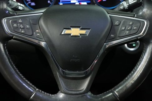 Used 2020 Chevrolet Equinox LT image 11