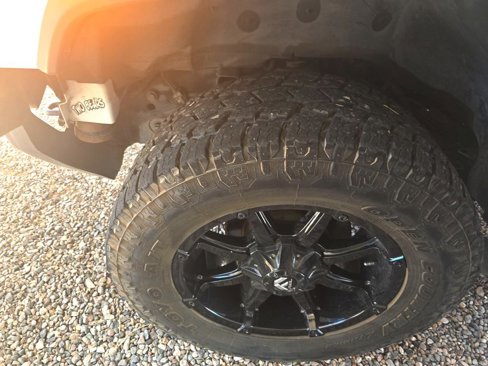 Used 2005 HUMMER H2 w/ Preferred Equipment Group image 40