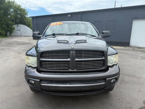 Used 2004 Dodge Ram 1500 Truck SLT w/ Sport Appearance Group image 2