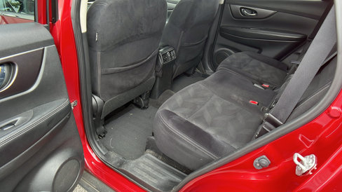Used 2016 Nissan Rogue S w/ Appearance Package image 23