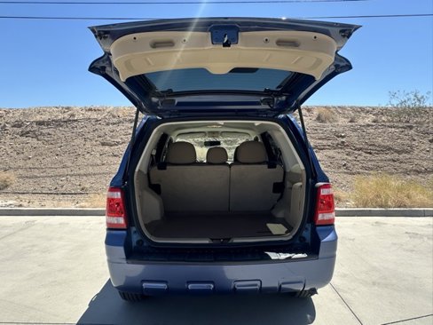 Used 2010 Ford Escape XLT image 28
