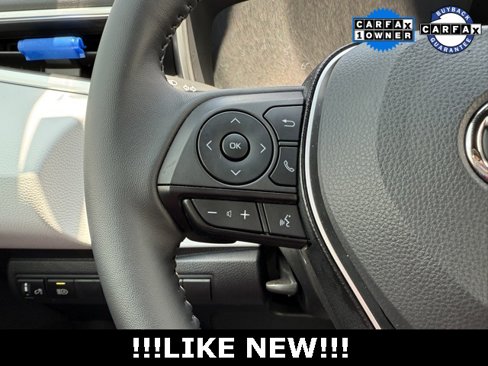 Used 2025 Toyota Corolla SE w/ SE Package image 26