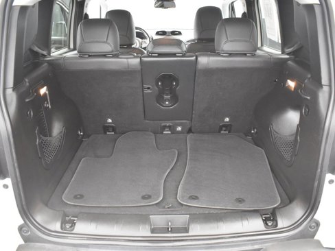 Used 2017 Jeep Renegade Limited image 33