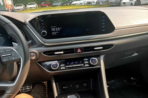Certified 2023 Hyundai Sonata SEL Plus image 6