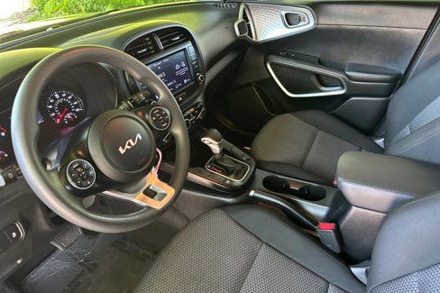 Certified 2022 Kia Soul LX image 7
