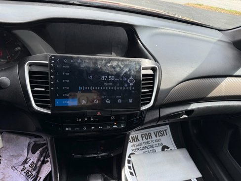 Used 2017 Honda Accord Sport image 23