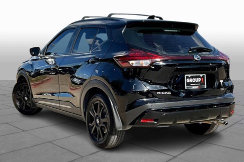 Used 2021 Nissan Kicks SR w/ SR Premium Package image 11