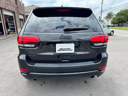Used 2015 Jeep Grand Cherokee Altitude image 11