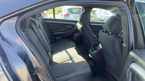 Used 2017 Ford Taurus SEL image 23